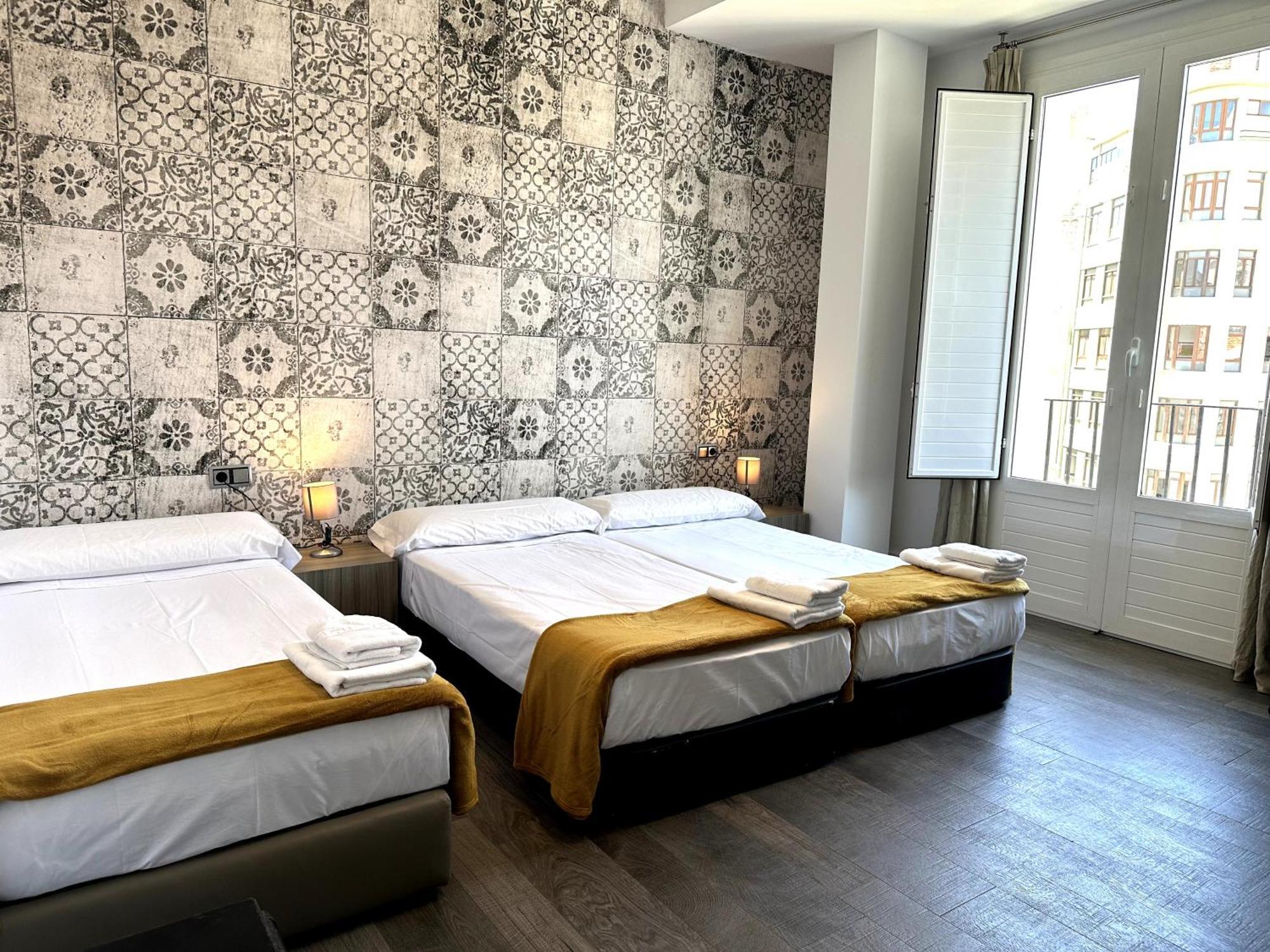 Mercado Central Suites Valence Extérieur photo