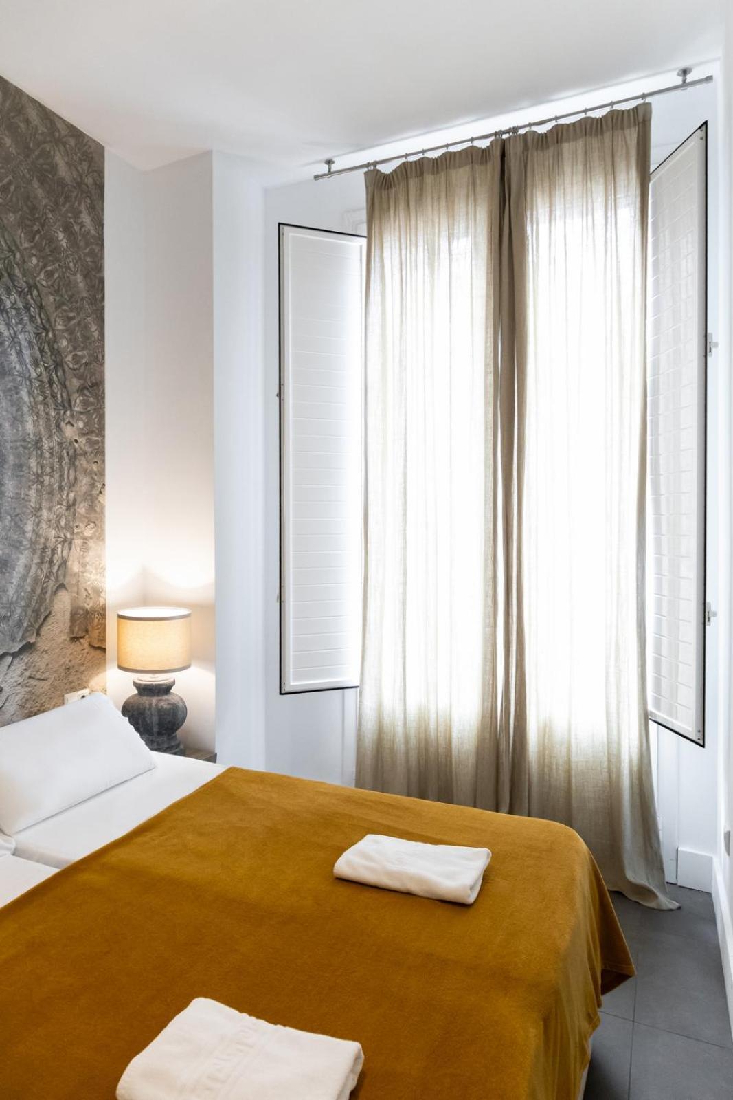 Mercado Central Suites Valence Extérieur photo